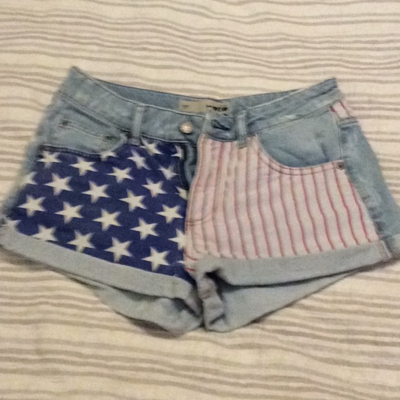 Patriotic jean shorts (61) - Picture 1 of 7